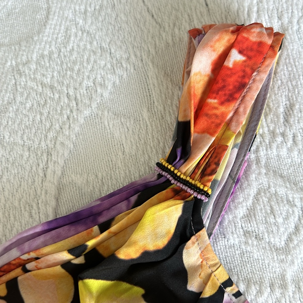 Anthropologie Asymmetrical Hem Midi Dress
Floral One-Shoulder Dress - Picture 5 of 7